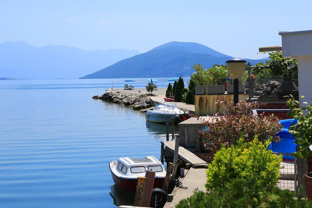 Apartments Riverside Herceg Novi Exterior foto